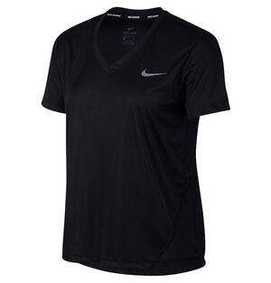 Dri-Fit Runningtop "Miler", schnelltrocknend, atmungsaktiv, Saum an der Vorderseite, für Damen, schwarz, XS bei Karstadt Sports Online